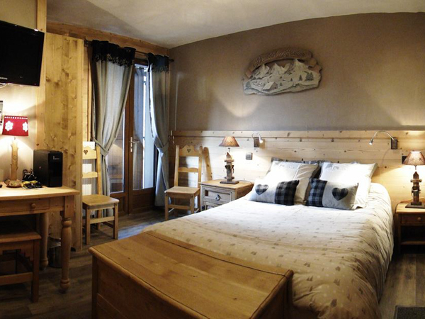 Ancolies Bedroom